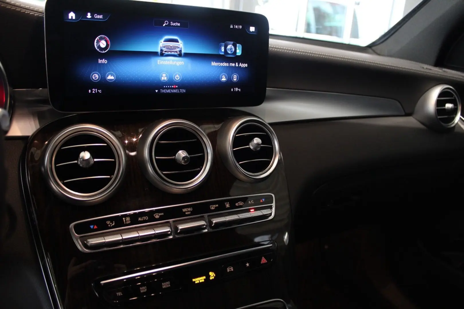 GLC 220 d 4Matic AHK Standheizung