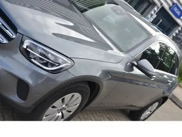 GLC 220 d 4M LED Ahk Keyless RFK Distronic MBUX