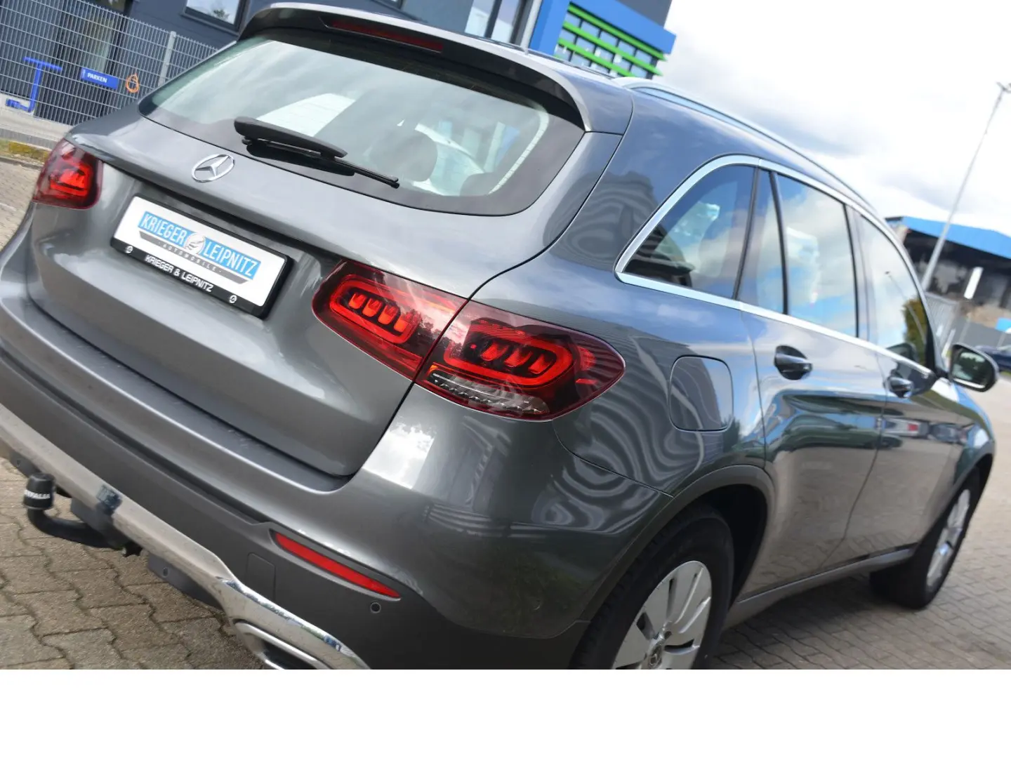 GLC 220 d 4M LED Ahk Keyless RFK Distronic MBUX