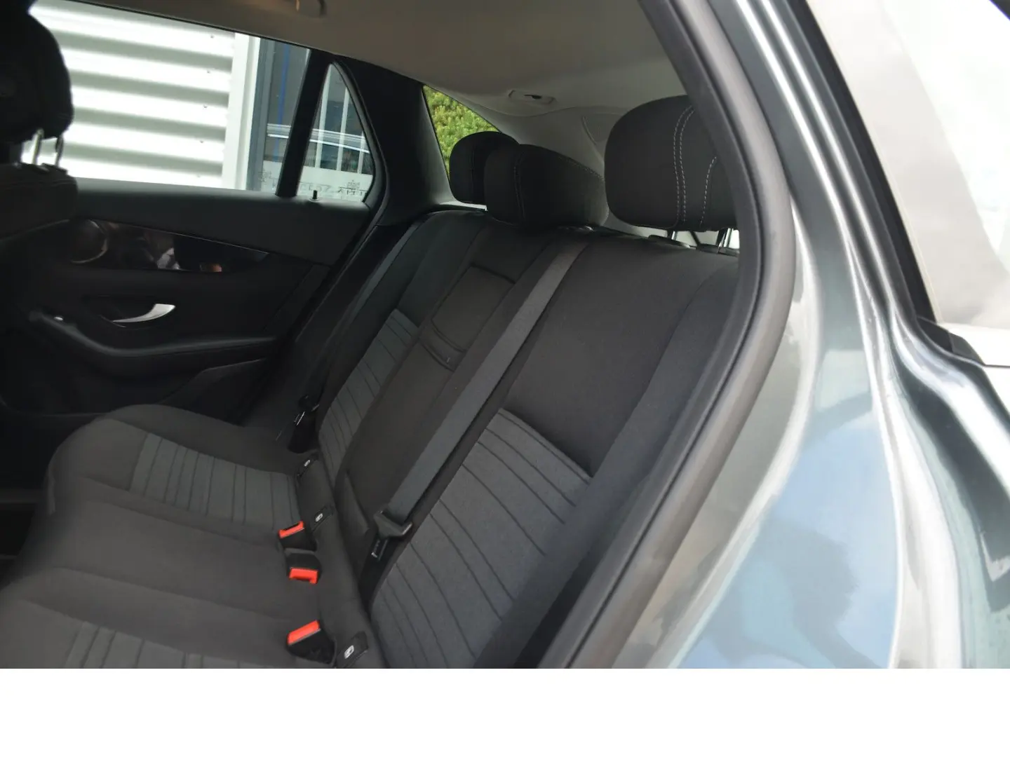 GLC 220 d 4M LED Ahk Keyless RFK Distronic MBUX