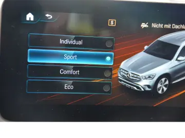 GLC 220 d 4M LED Ahk Keyless RFK Distronic MBUX