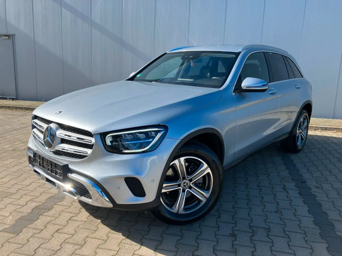GLC 220d 4Matic LED PDC KAMERA NAVI
