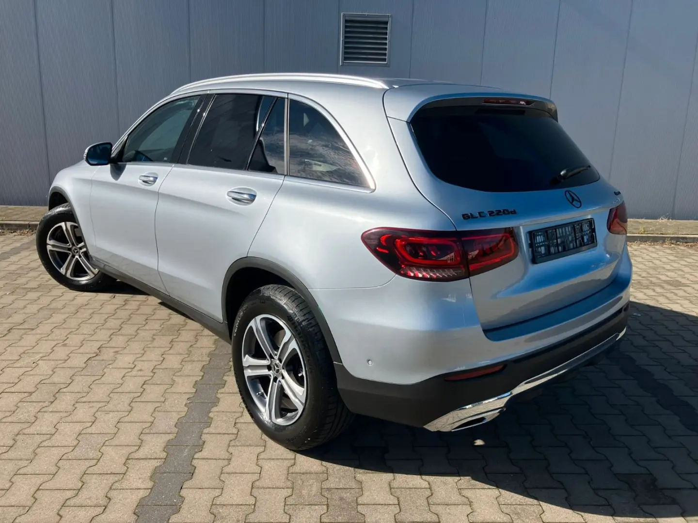 GLC 220d 4Matic LED PDC KAMERA NAVI