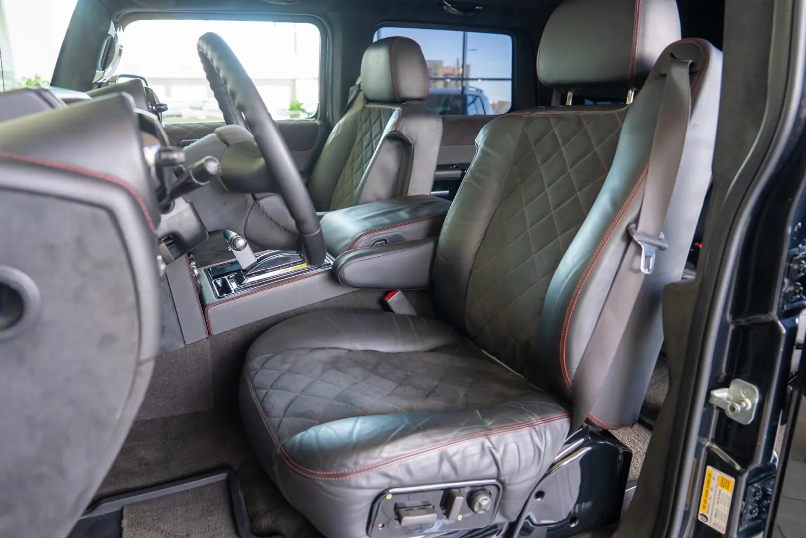 Hummer H2 GT 6.0 V8 Supercharged  GT BLACK EDITION