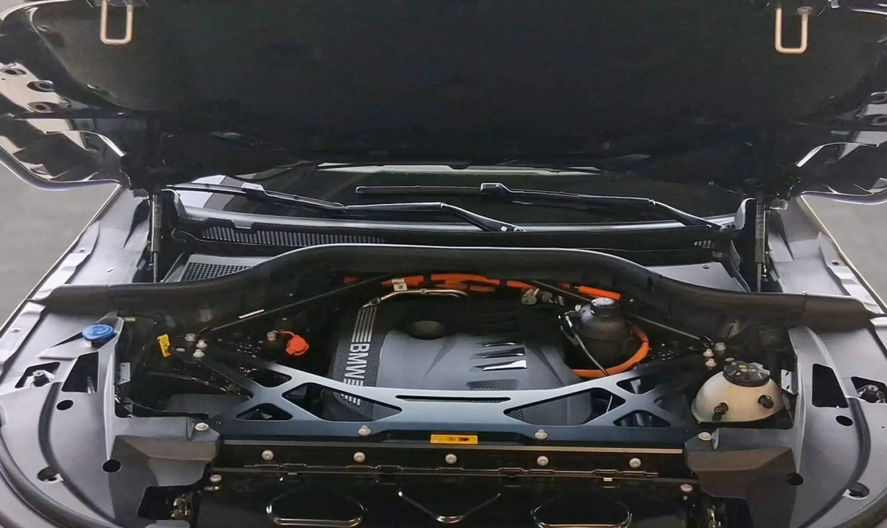 XM 50e Massage AHK Driv.Assist.Prof Harman K