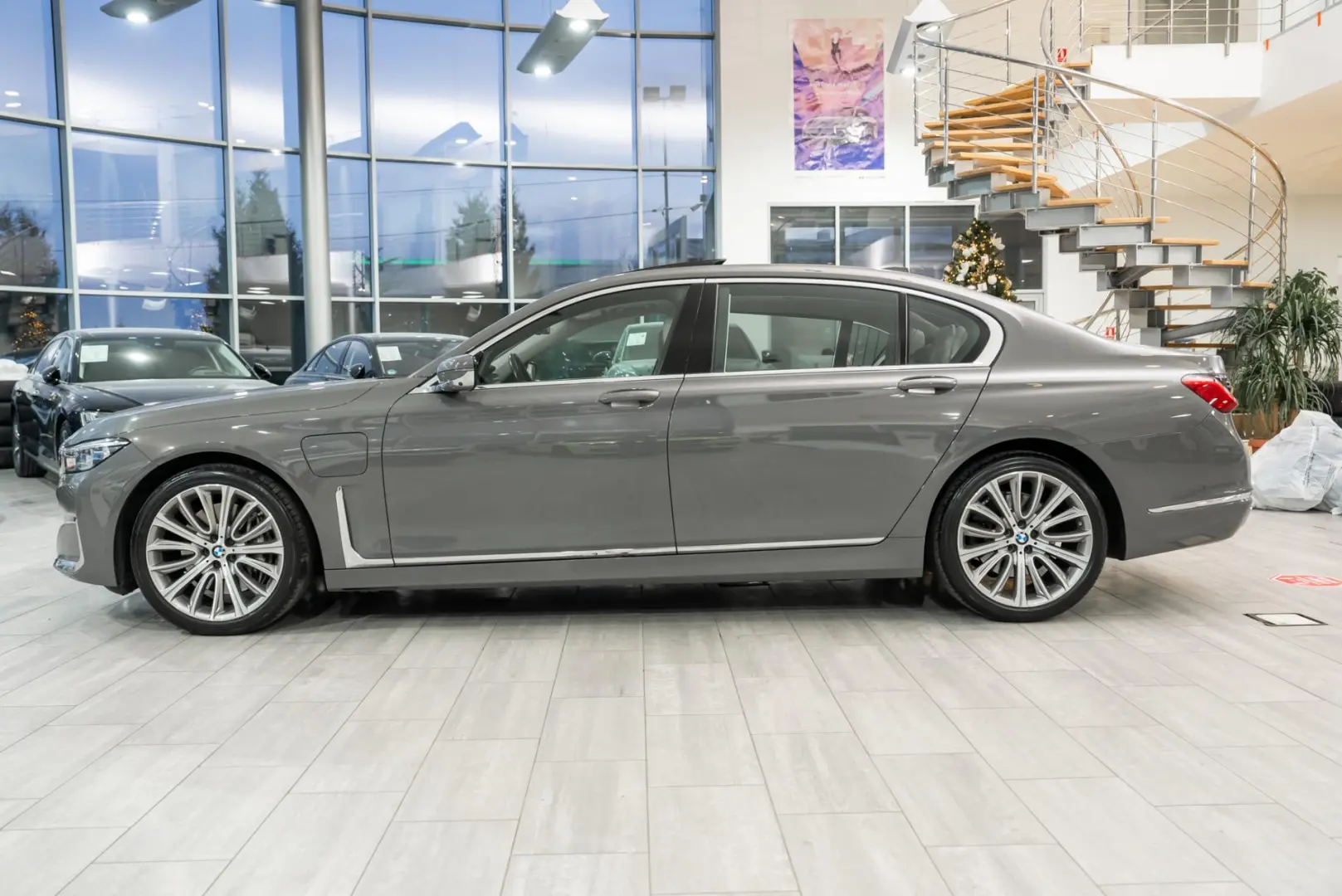 BMW Seria 7 745Le Long xDrive   3.0 Plug-in Hybrid