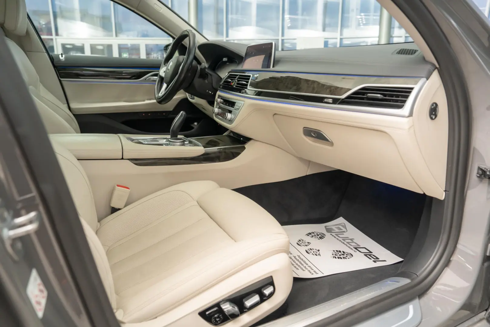 BMW Seria 7 745Le Long xDrive   3.0 Plug-in Hybrid