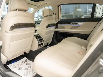 BMW Seria 7 745Le Long xDrive   3.0 Plug-in Hybrid
