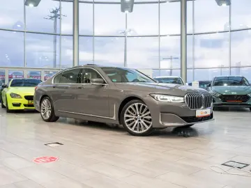 BMW Seria 7 745Le Long xDrive   3.0 Plug-in Hybrid