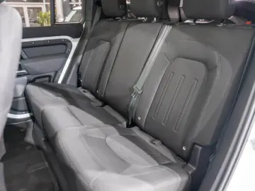 Land Rover Defender D300 3.0d 4x4 MHEV -  Hard Top