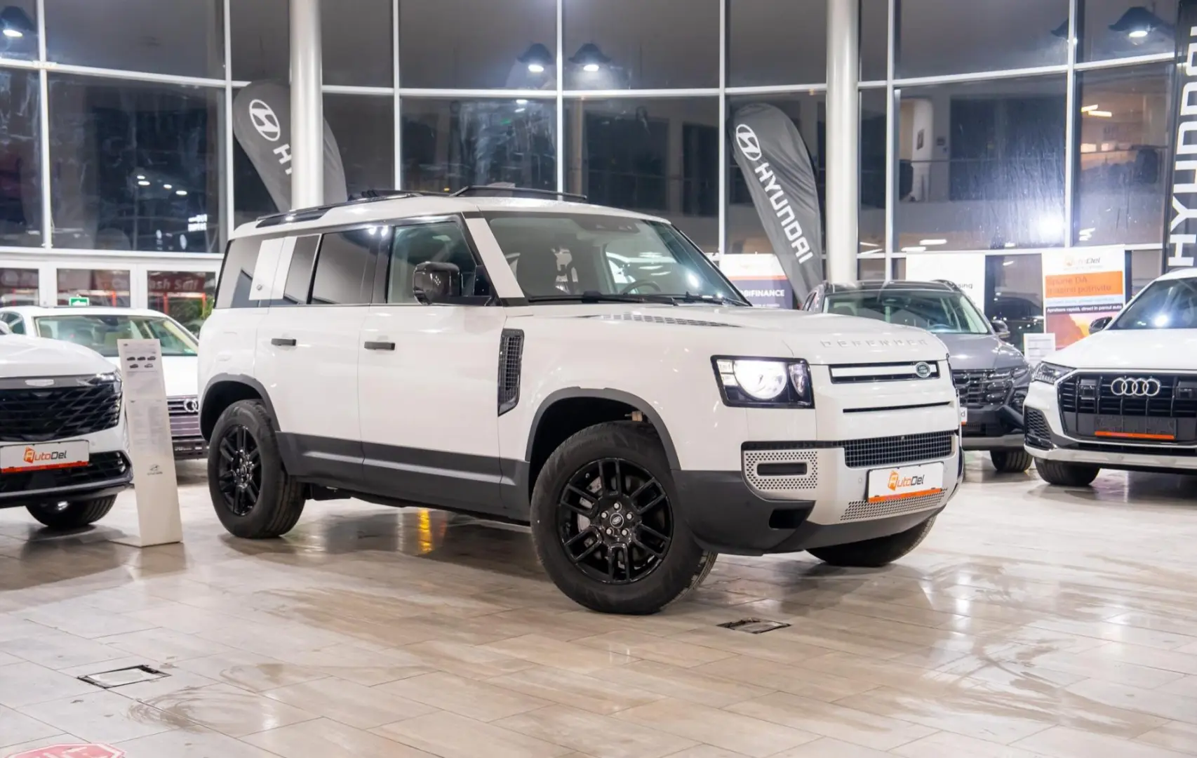 Land Rover Defender D300 3.0d 4x4 MHEV -  Hard Top