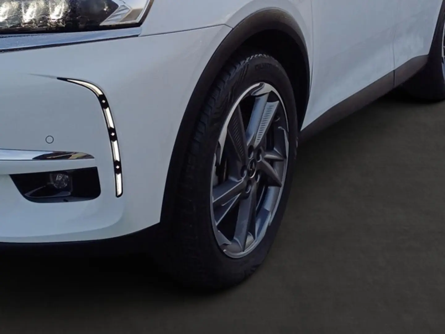 DS7 Crossback E-Tense 225 Bastille   4x2