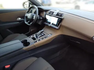 DS7 Crossback E-Tense 225 Bastille   4x2