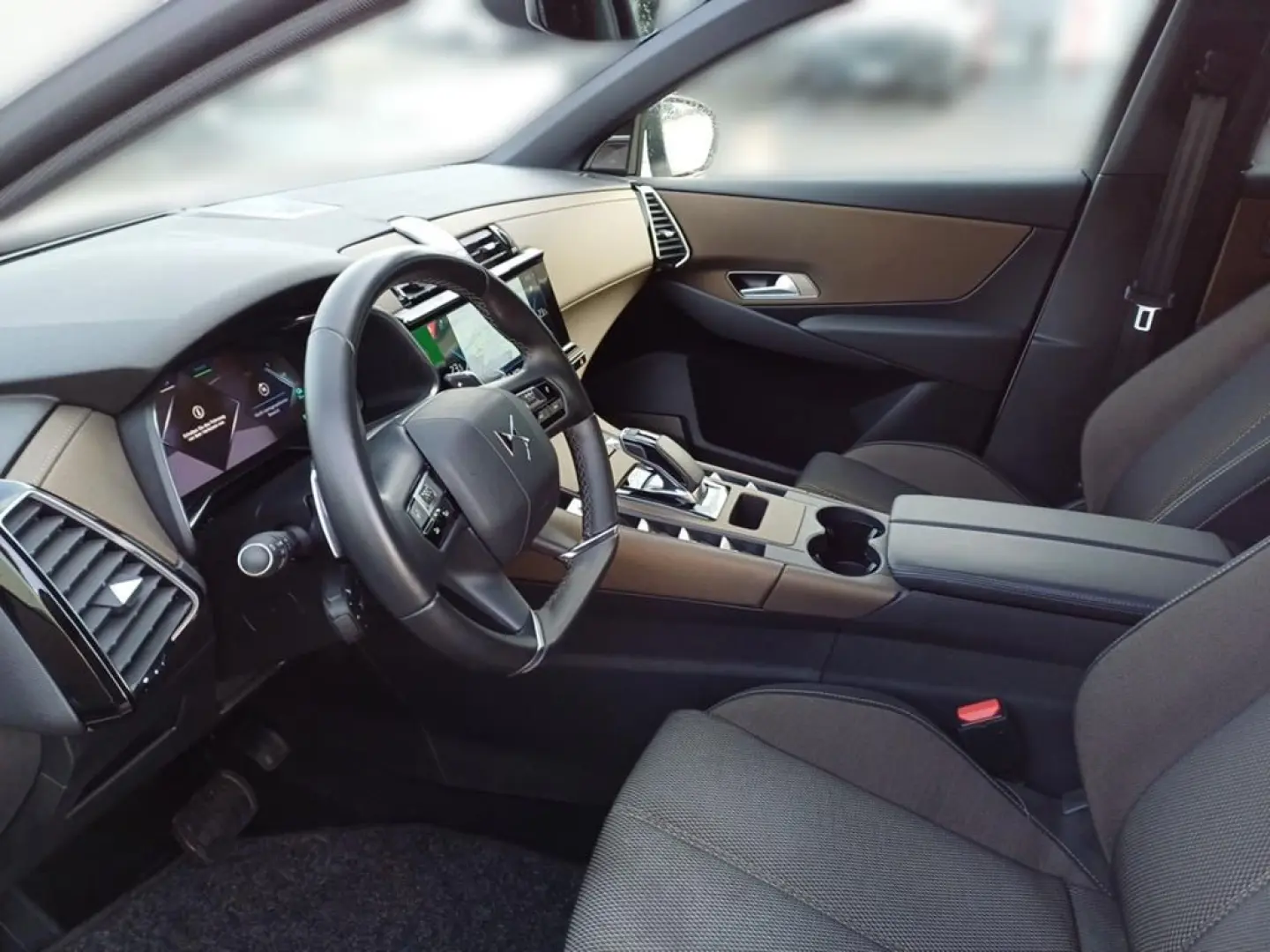 DS7 Crossback E-Tense 225 Bastille   4x2