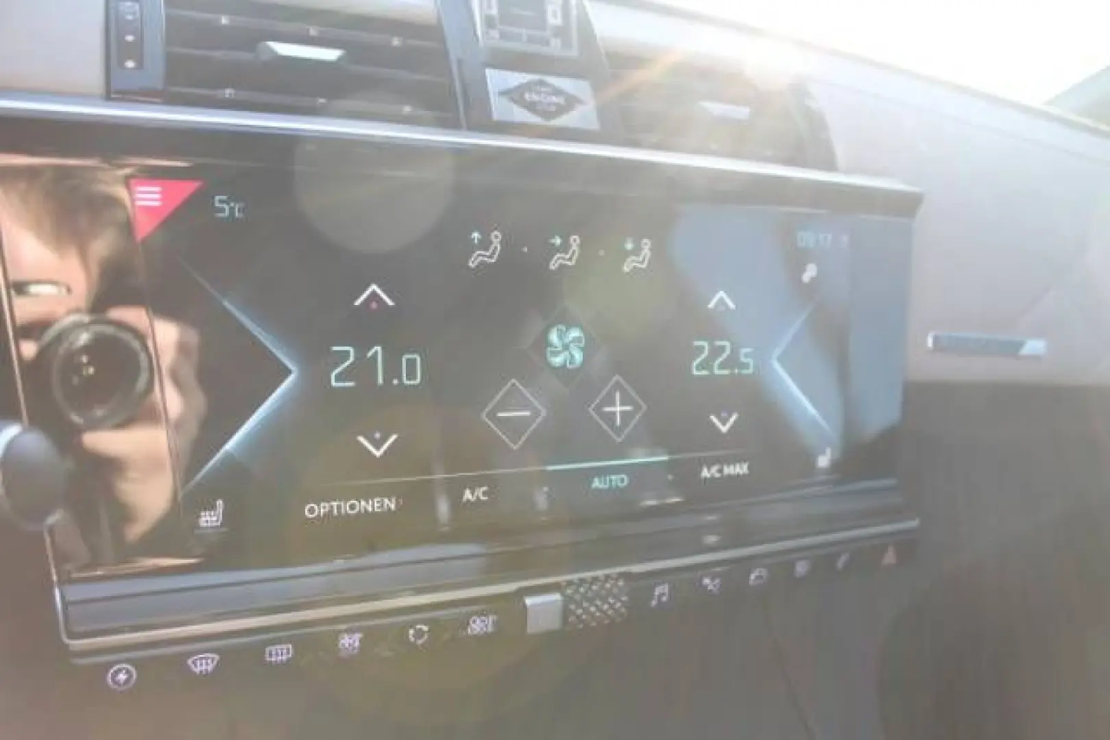 DS7 CROSSBACK E-TENSE 225 RIVOLI