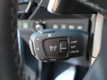 DS7 CROSSBACK E-TENSE 225 RIVOLI