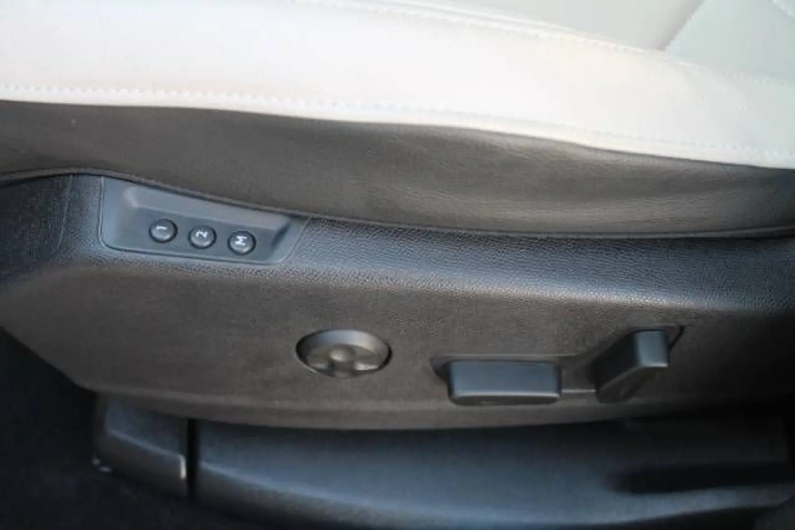 DS7 CROSSBACK E-TENSE 225 RIVOLI