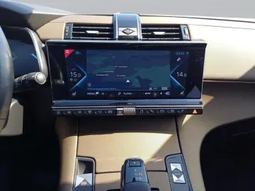 DS7 E-Tense 225 Bastille