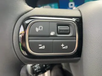 C5 Aircross EAT8 Hybrid Shine Pack LED Navi