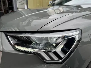 Q3 Sportback 35 TDI  S tronic S line innen außen