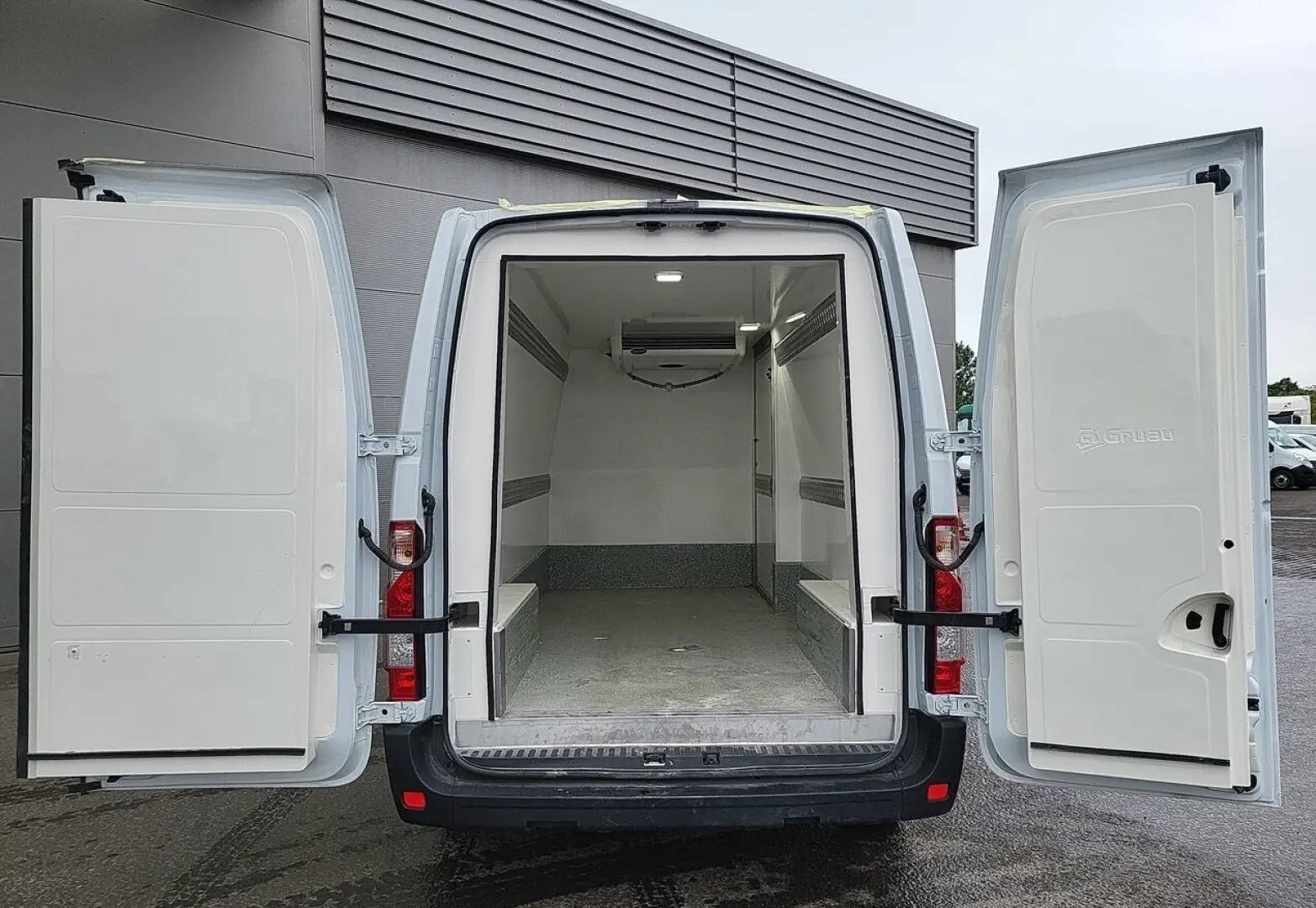 Renault Master 135PK Autoutilitară frigorifică închisă