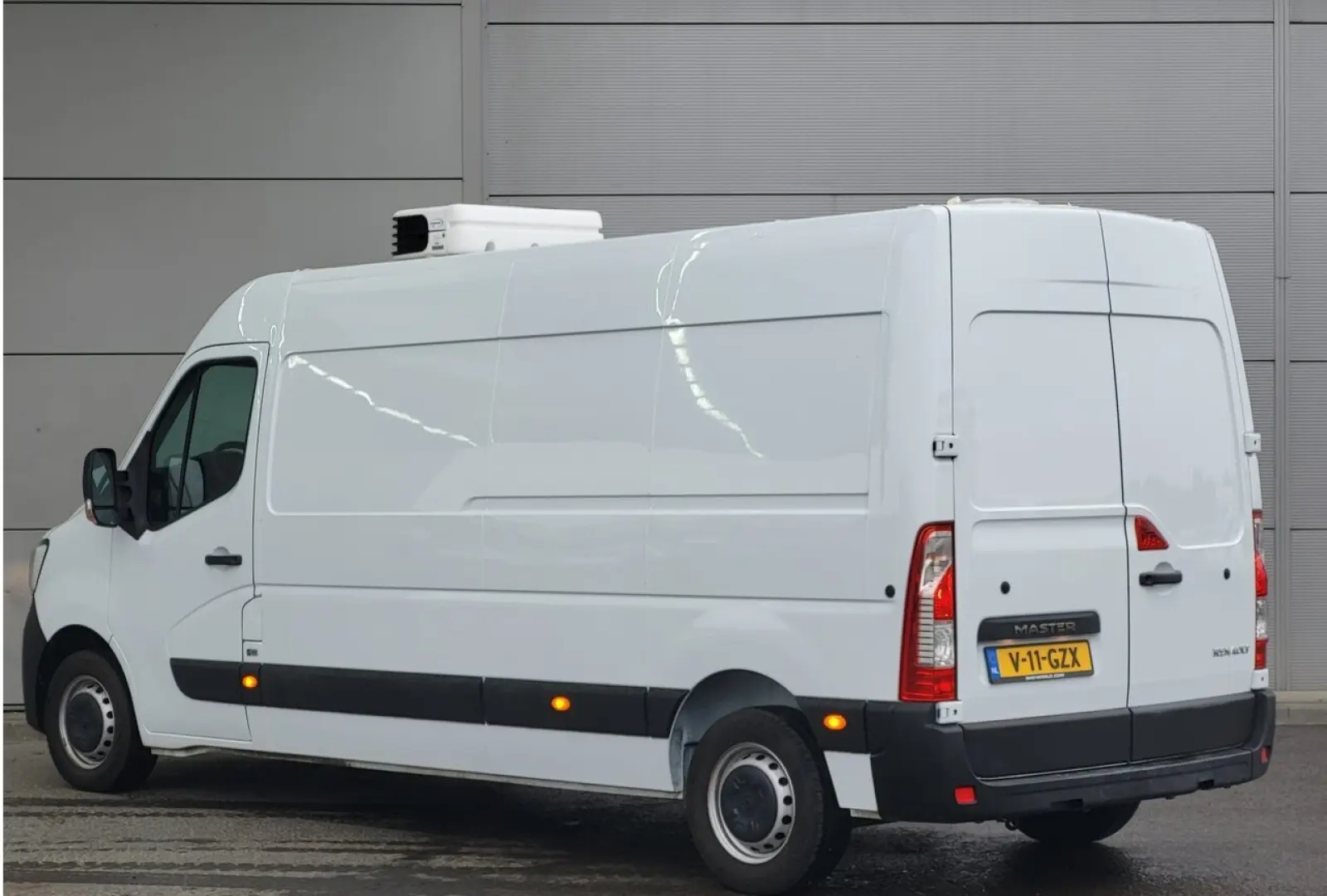 Renault Master 135PK Autoutilitară frigorifică închisă