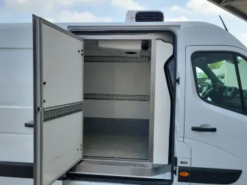 Renault Master 135PK Autoutilitară frigorifică închisă