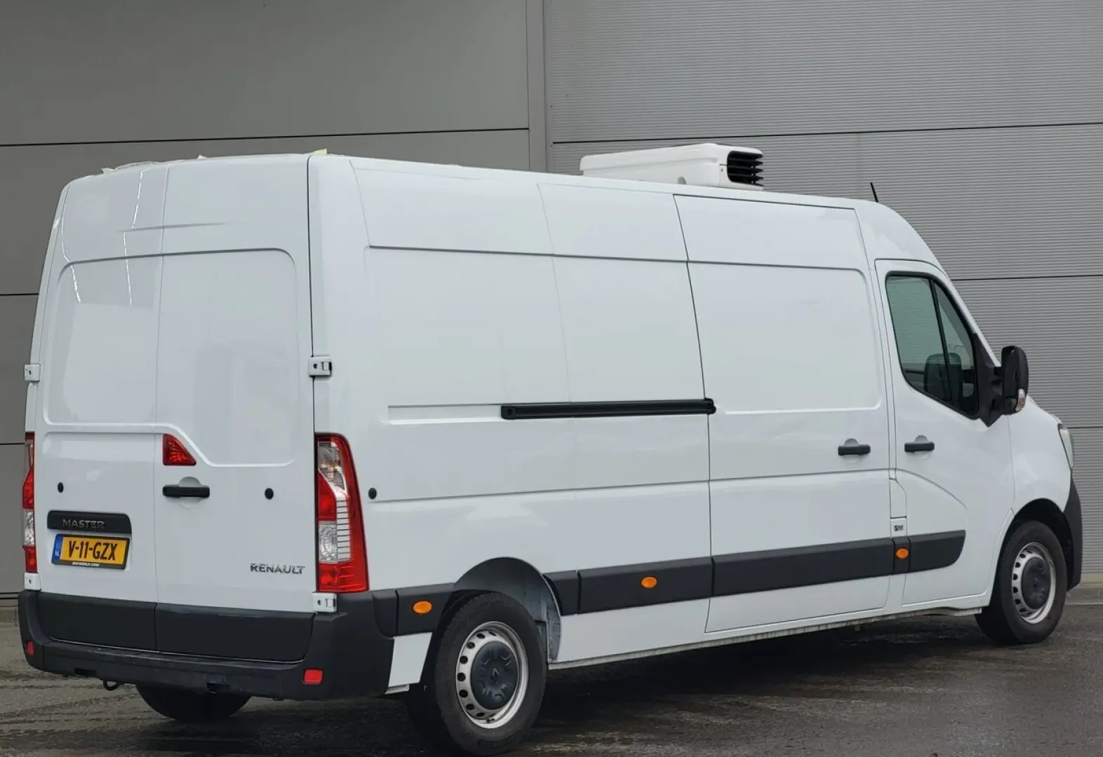 Renault Master 135PK Autoutilitară frigorifică închisă