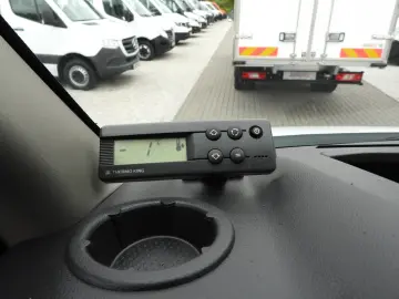 MASTER  KÜHLKASTENWAGEN -5 C TEMPOMAT NAVIGATION
