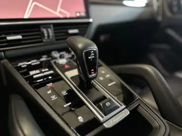 Cayenne  PDLS  Apple Tow. Tempo. Kamera DAB