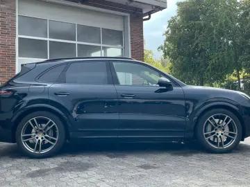 Cayenne S Porsche Approved Garantie bis 05 27