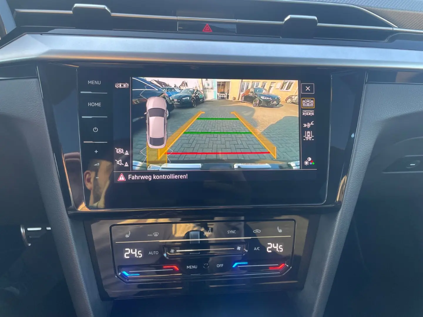 Arteon 2.0TDI R-Line PANO VIRTUAL CAM KEYLESS