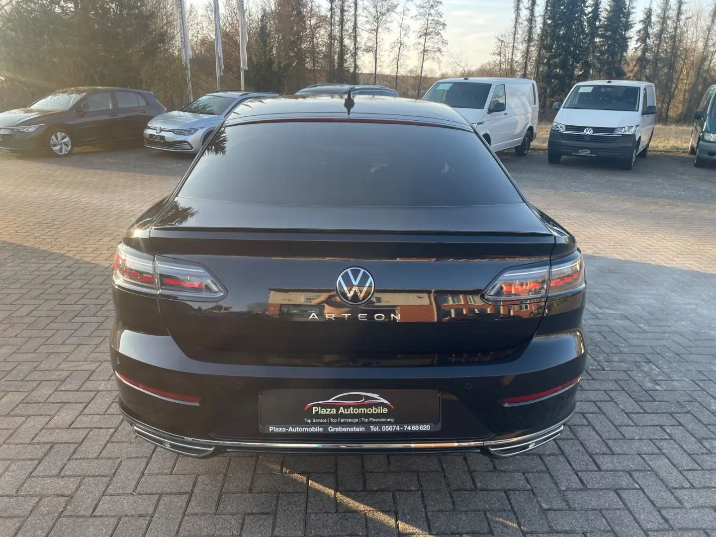 Arteon 2.0TDI R-Line PANO VIRTUAL CAM KEYLESS