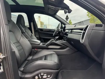 Cayenne S Sport-Chrono