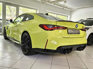 M4 Coupe Competition M Sao Paulo Gelb