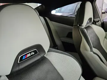 M4 Coupe Competition M Sao Paulo Gelb