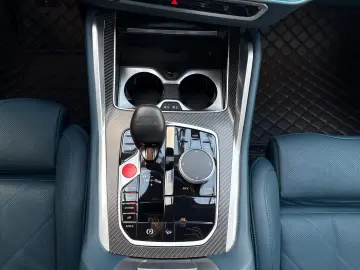 BMW XM LED hibrid SoftClose Stop Go B&W