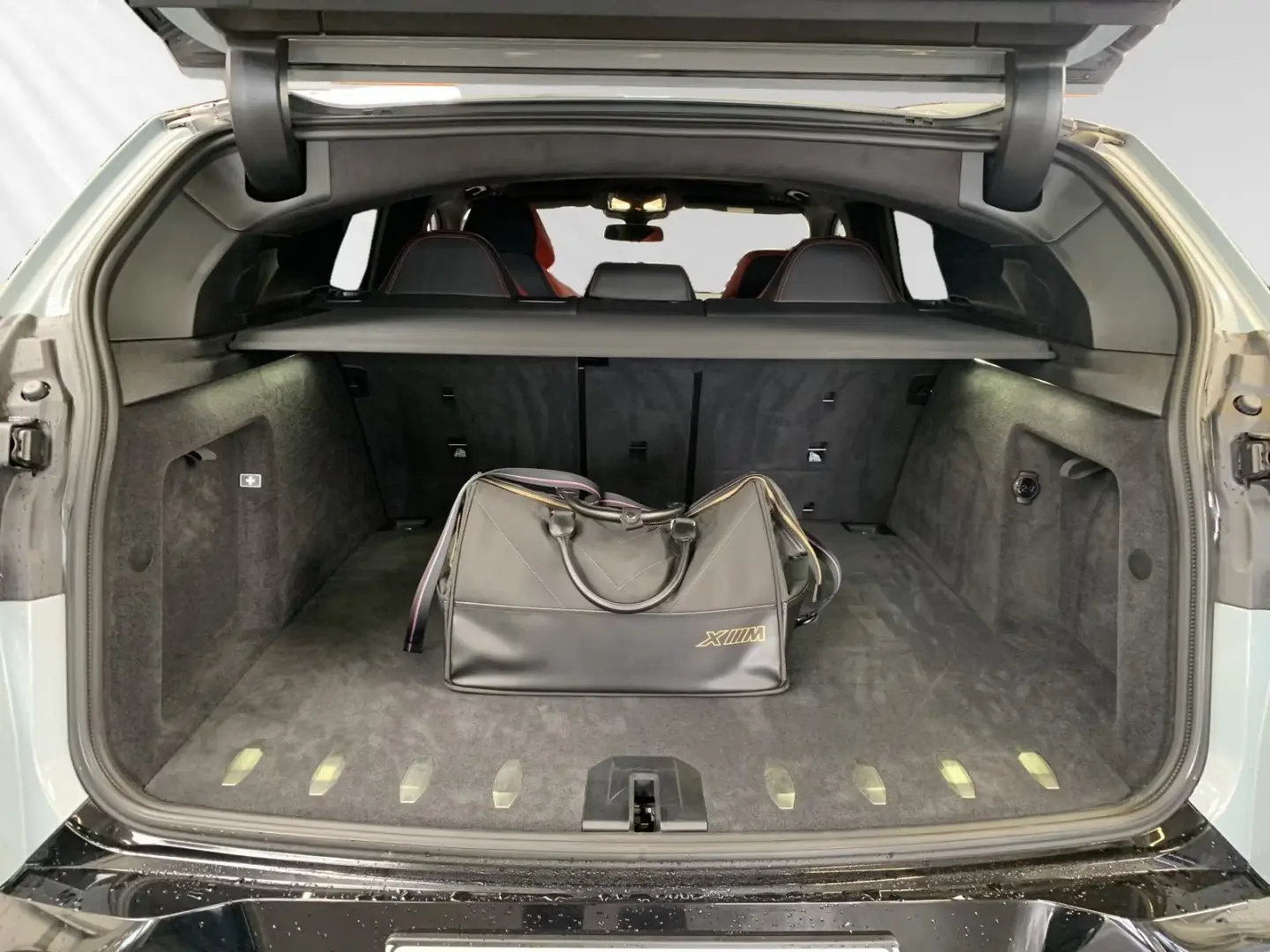 BMW XM Rata de leasing 1.642 - br.o.Anz.