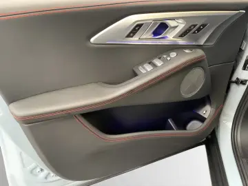 BMW XM Rata de leasing 1.642 - br.o.Anz.