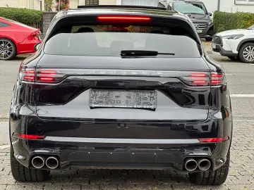 Cayenne S SPORTDESIGN PAKET HEAD CARBON PANO 21-