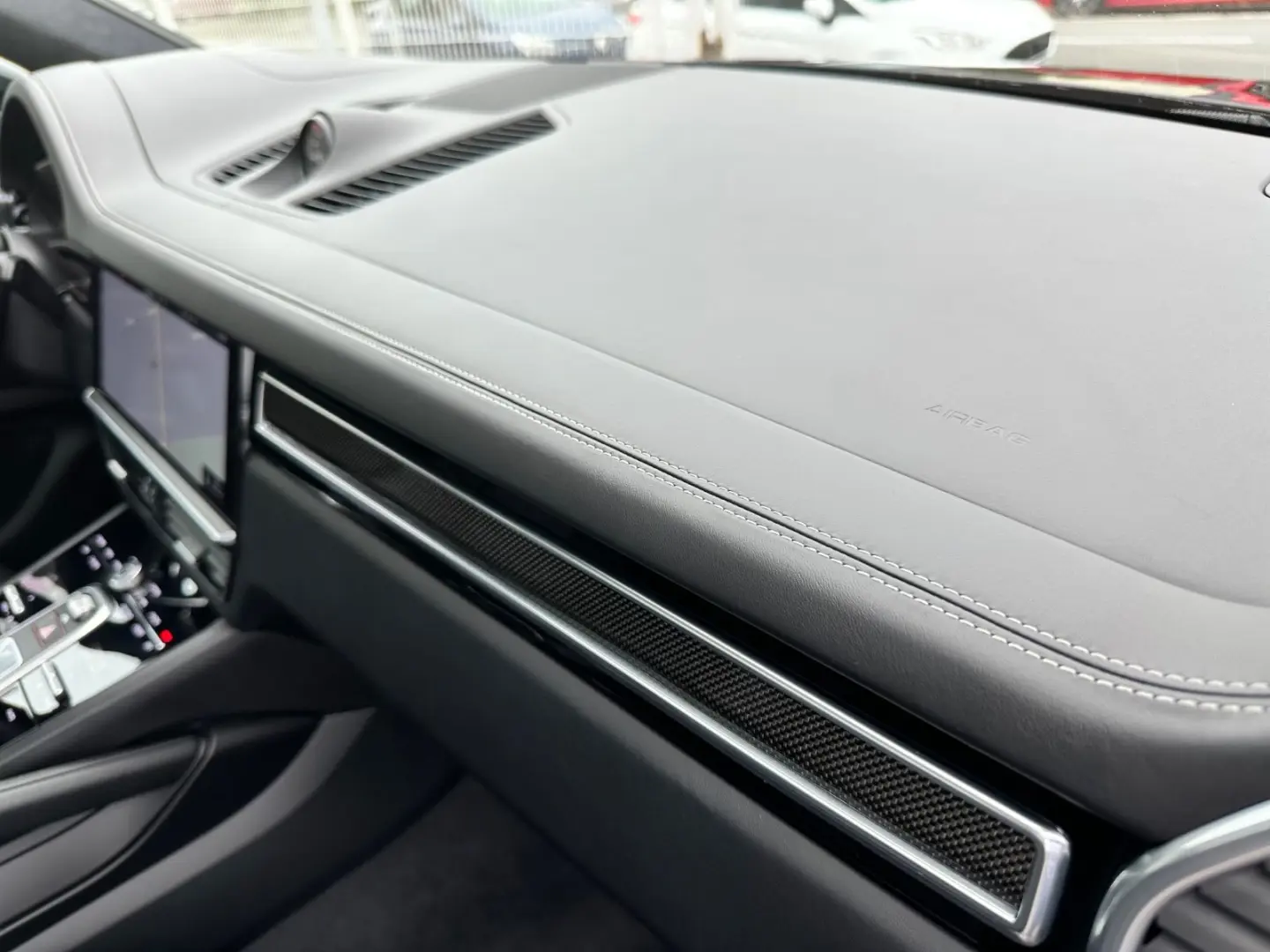 Cayenne S SPORTDESIGN PAKET HEAD CARBON PANO 21-