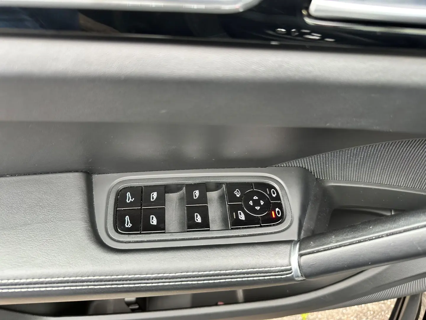 Cayenne S SPORTDESIGN PAKET HEAD CARBON PANO 21-