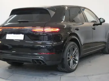 Cayenne S HeadUp 360  Matrix LED