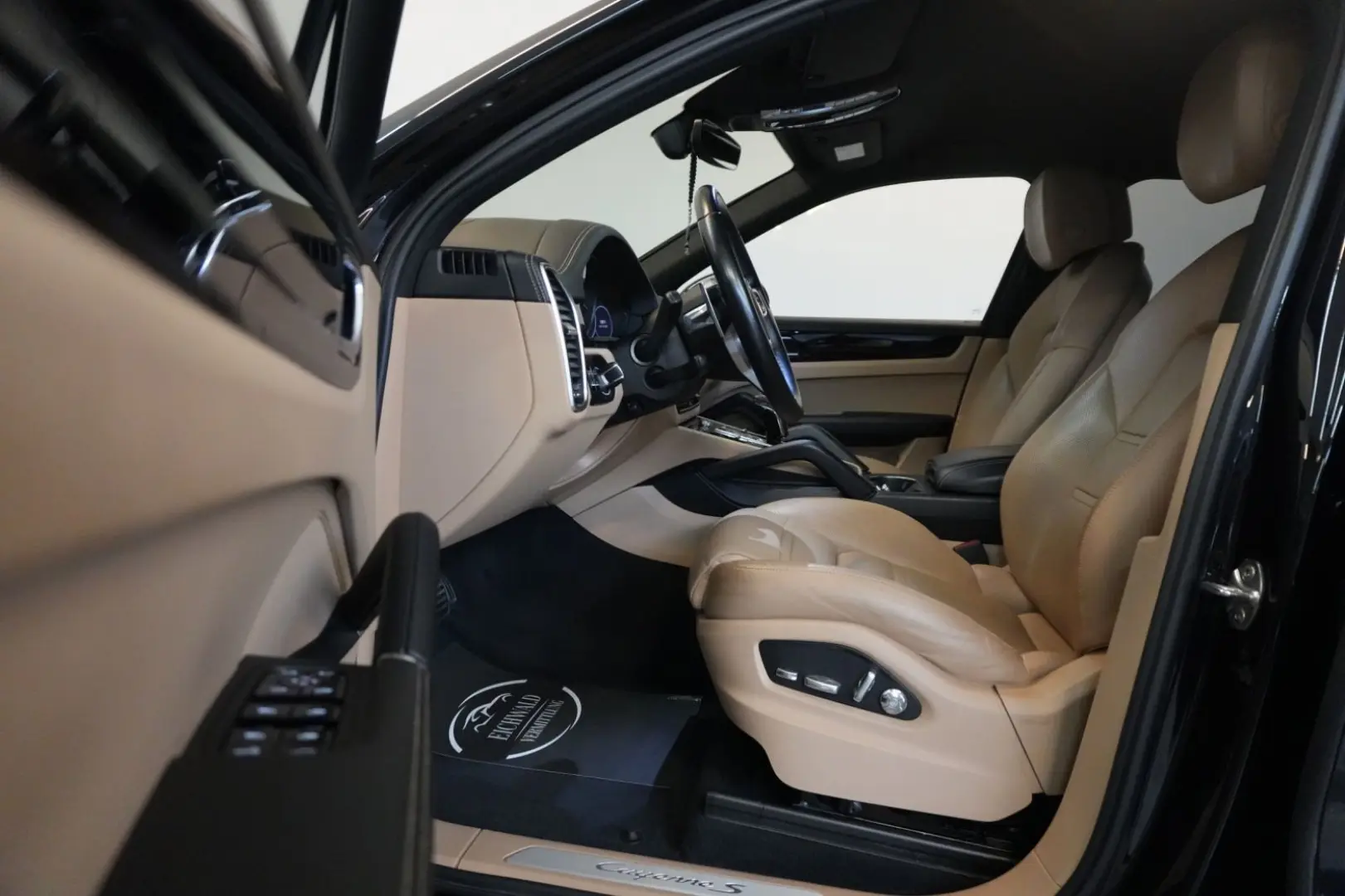 Cayenne S HeadUp 360  Matrix LED