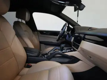 Cayenne S HeadUp 360  Matrix LED