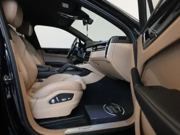 Cayenne S HeadUp 360  Matrix LED