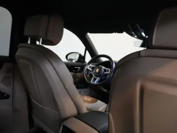 Cayenne S HeadUp 360  Matrix LED