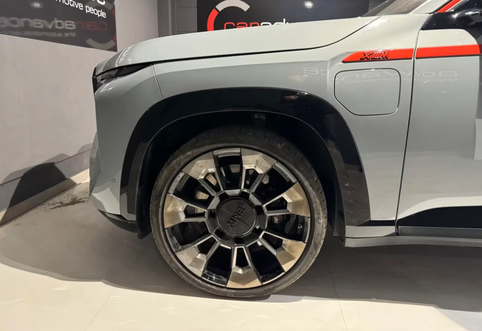 BMW XM Etichetă VMAX Alb-negru 23