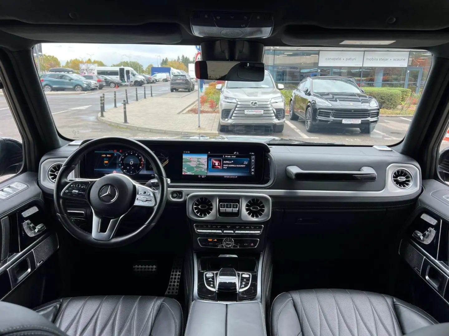MERCEDES BENZ G500