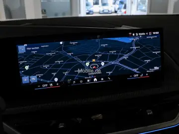 XM 4.4 Label Red Individual Lila UPE 220TEuro